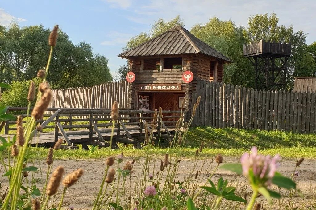 GrodPobiedziska front