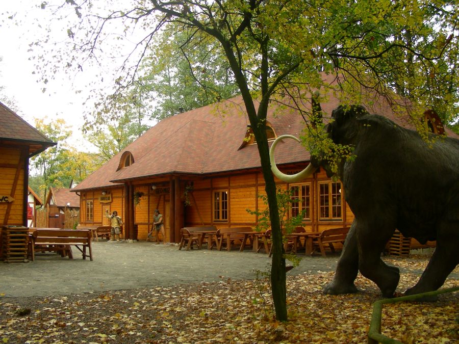 Park Dinozaurów Nowiny Wielkie