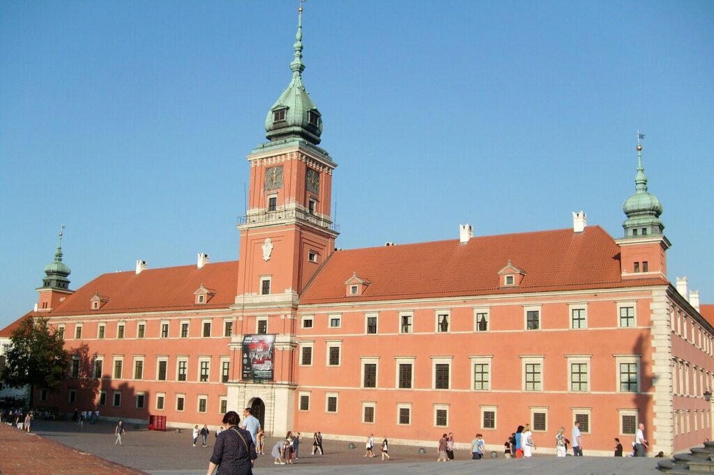 Warszawa i Park of Poland